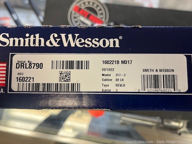 Smith & Wesson Model 317 Kit Gun .22lr New In Box-img-5
