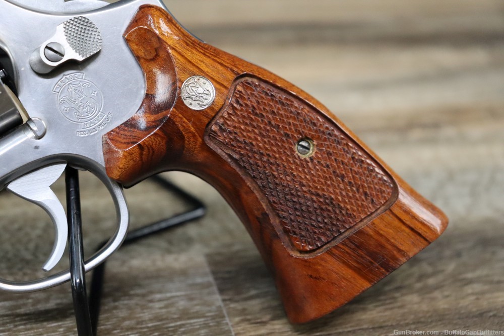 Smith & Wesson 686 .357 mag Revolver w/ Original Box-img-4