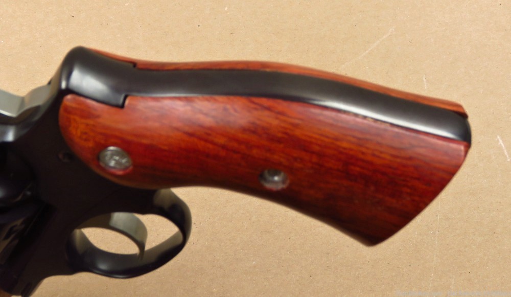 Ruger Redhawk 44 Mag 7 1/2" SA/DA Revolver 1997 Item 05011 -Like New In Box-img-15