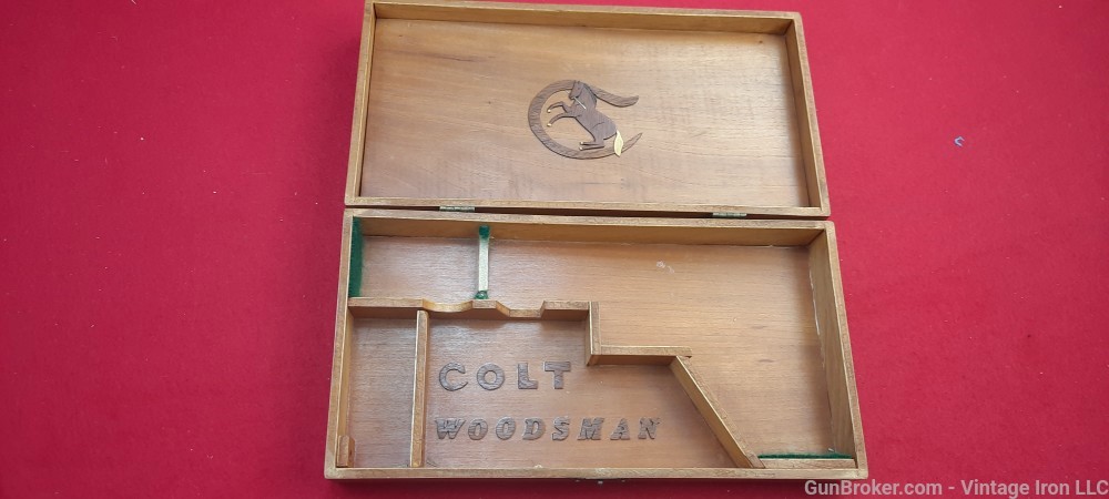 Stunning Colt Woodsman Match Target .22lr. Engraved with silver enlays ! NR-img-35