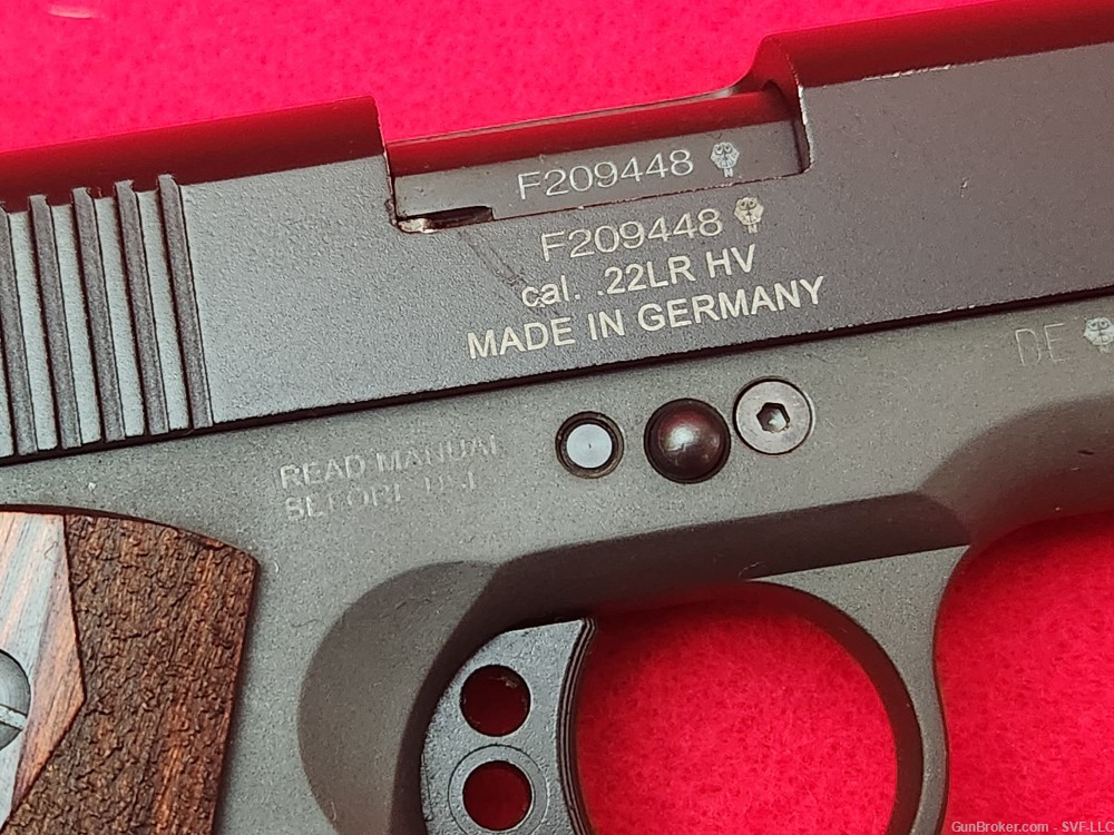 Sig Sauer 1911-22 semi auto pistol 22LR (NICE)-img-3