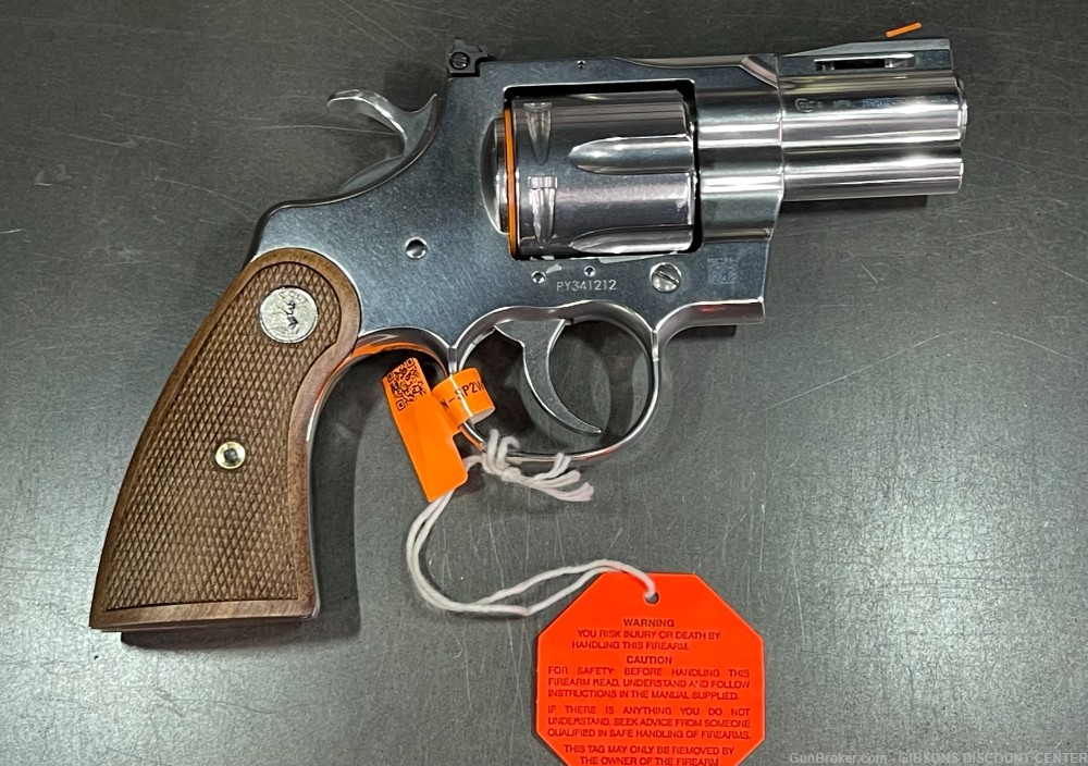 Colt Python SP2WCTS, 2.5, .357 Magnum, SS, Altamont Grips, Revolver Model D-img-0