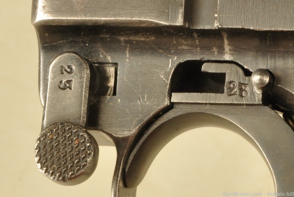 MAUSER MODEL P08  42  9MM Luger 1939 Chamber Date-img-17