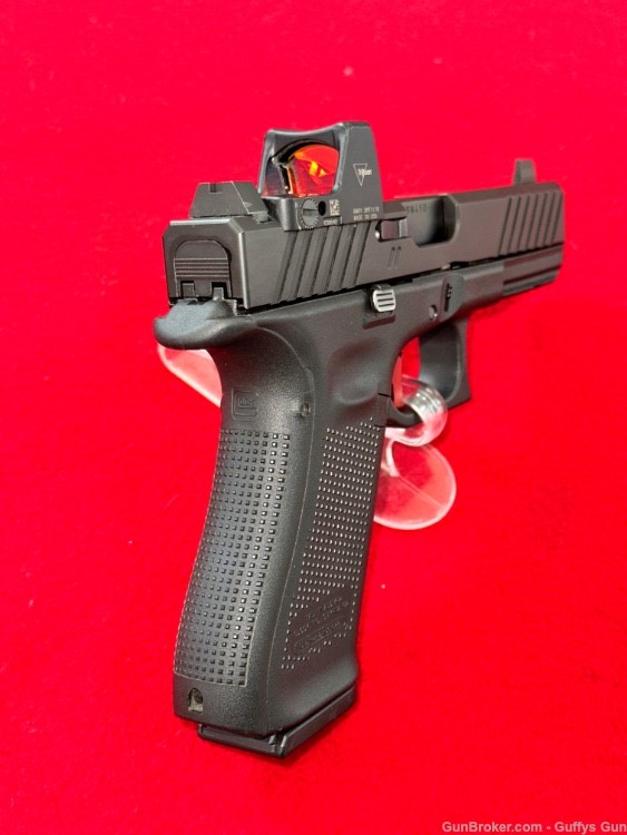 Glock G17 Gen 5 9MM W/ RMR *PENNY AUCTION*-img-6