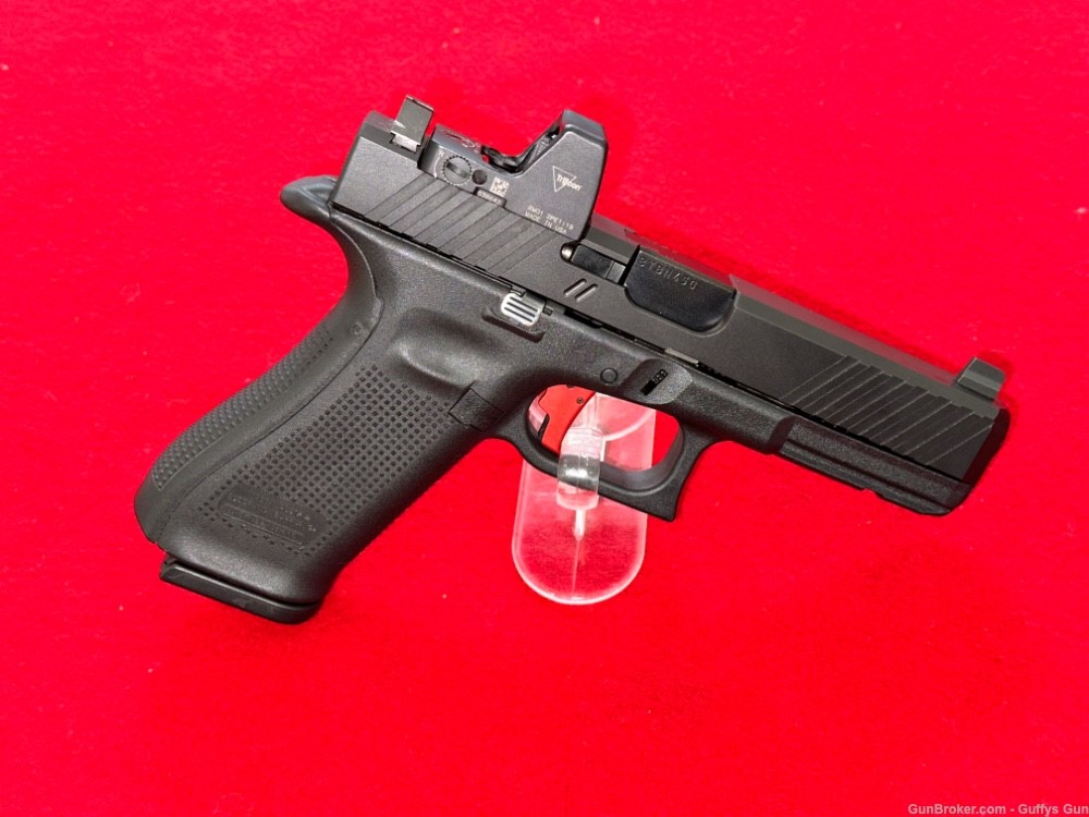 Glock G17 Gen 5 9MM W/ RMR *PENNY AUCTION*-img-5