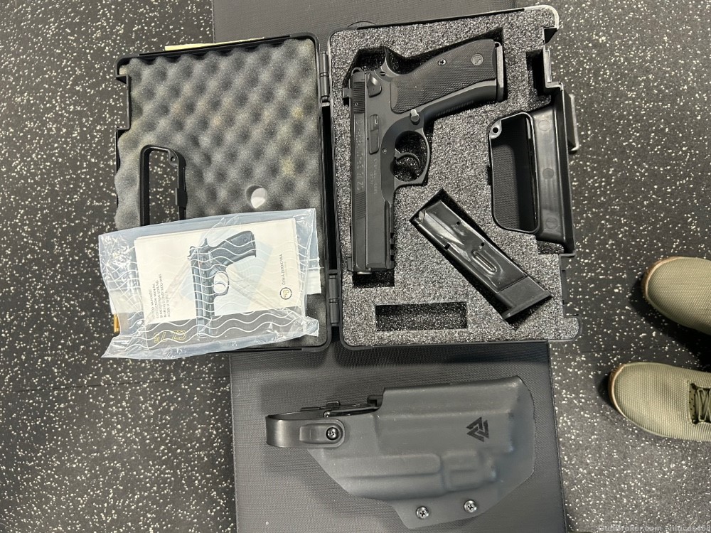 Cz 75 so-01 tactical with 2 10 round mags and holster-img-0