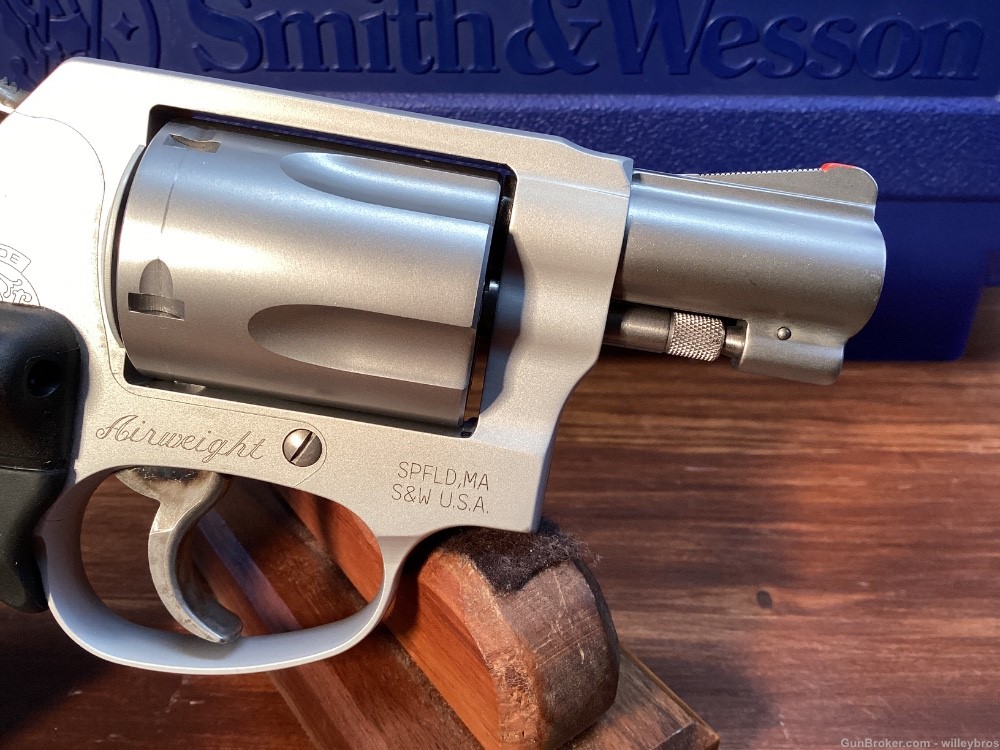Smith and Wesson 637-2 .38 Spl 2” w/ Case and Laser Grip-img-5