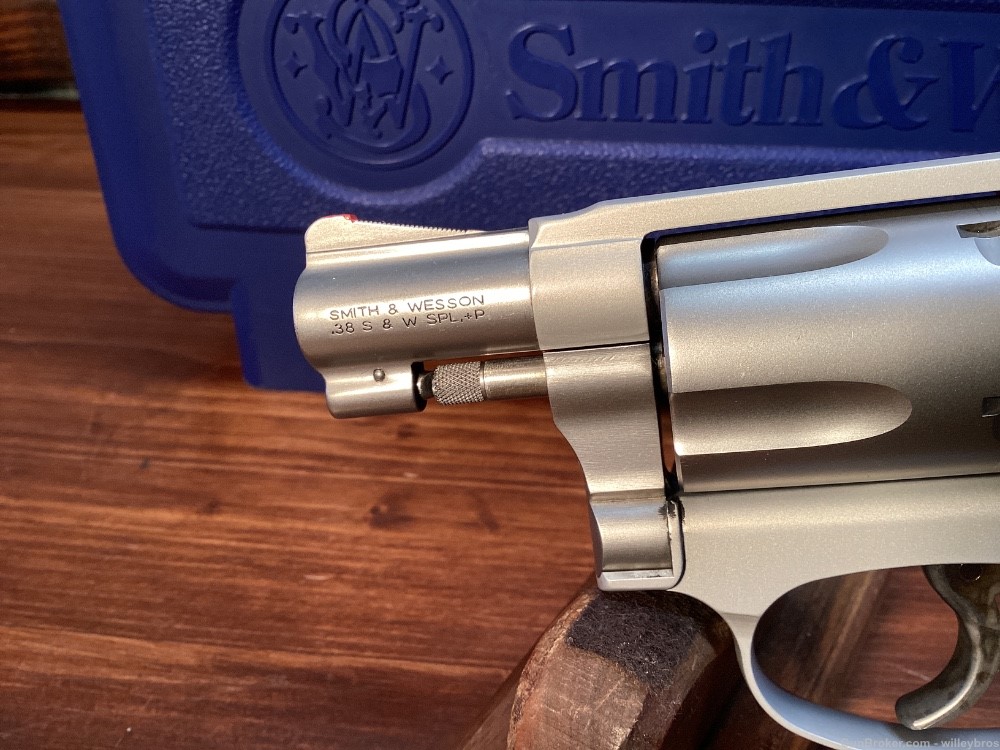 Smith and Wesson 637-2 .38 Spl 2” w/ Case and Laser Grip-img-2