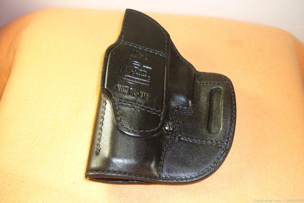 Glock 17 Don Hume holster BLK RH-img-1