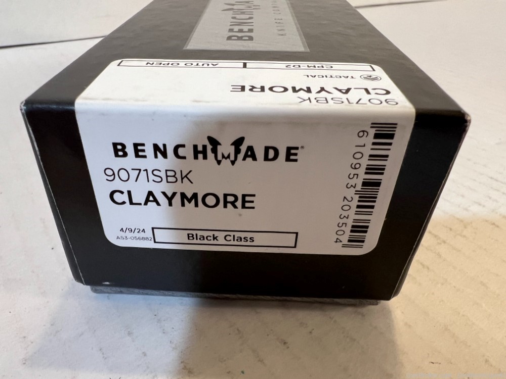 Benchmade 9071SBK Claymore AUTO Knife Cobalt Black Tanto Combo Blade #5-img-4
