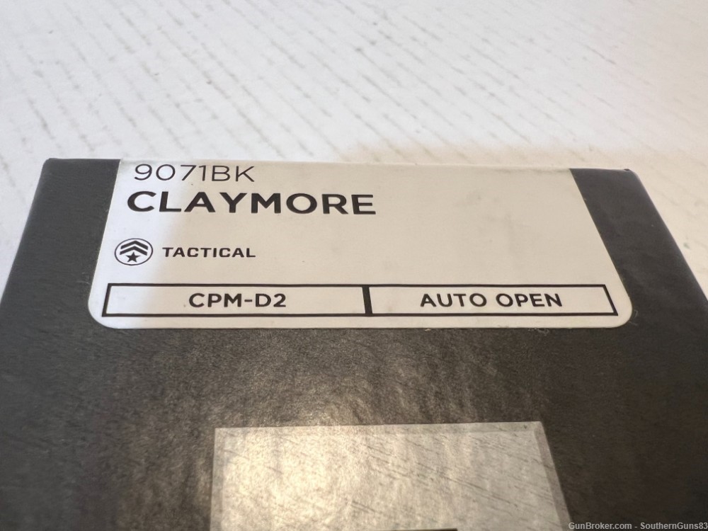 Benchmade 9071BK Claymore AUTO Tanto Plain Blade, Black Grivory Handles #7-img-5