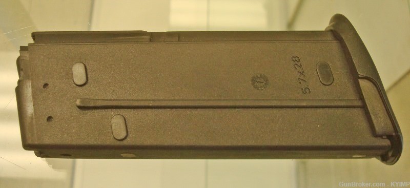 1 FN Model 5.7x28 Pistol 20 round Like New Magazine 386100030 5.7 FREE SHIP-img-3