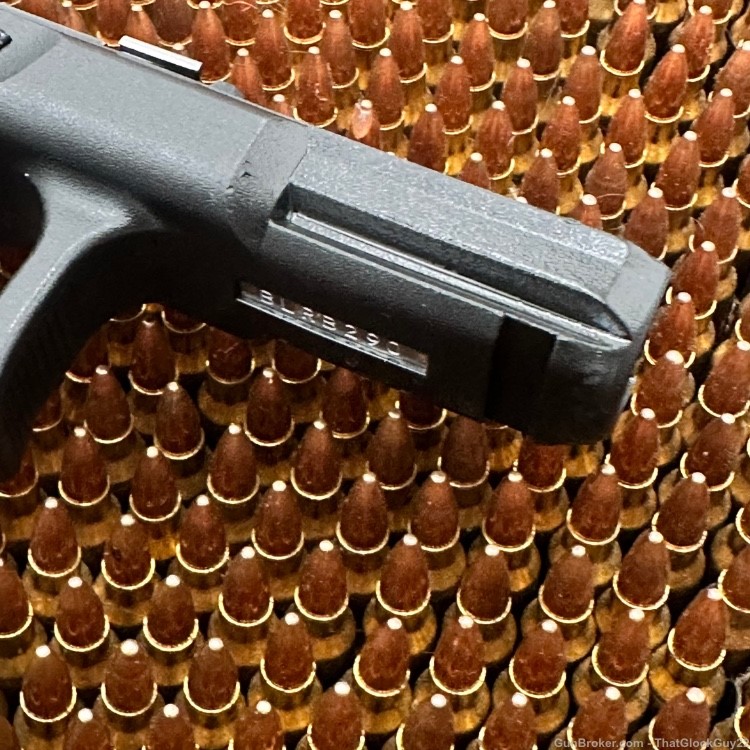 Glock G45 45 Complete Lower OEM Factory Receiver Frame 9mm Black No Reserve-img-2