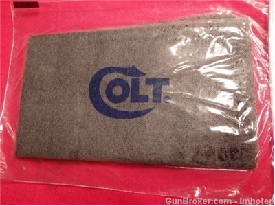 Colt Silicone Cloth One Auction 