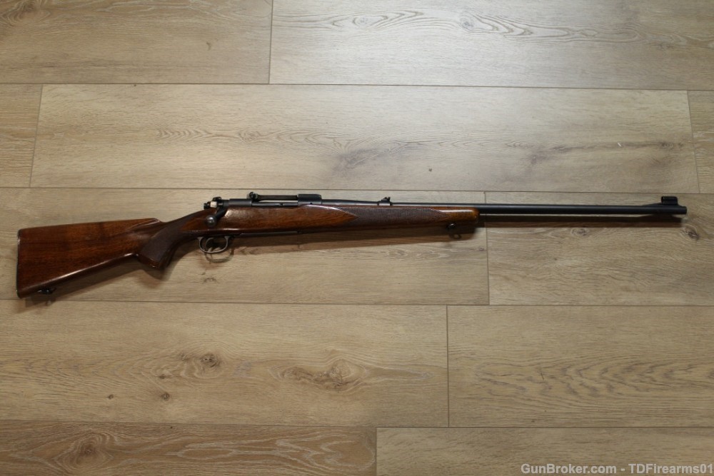 Winchester model 70 pre-64 .220 swift 26" barrel transitional gun mfg 1946-img-0