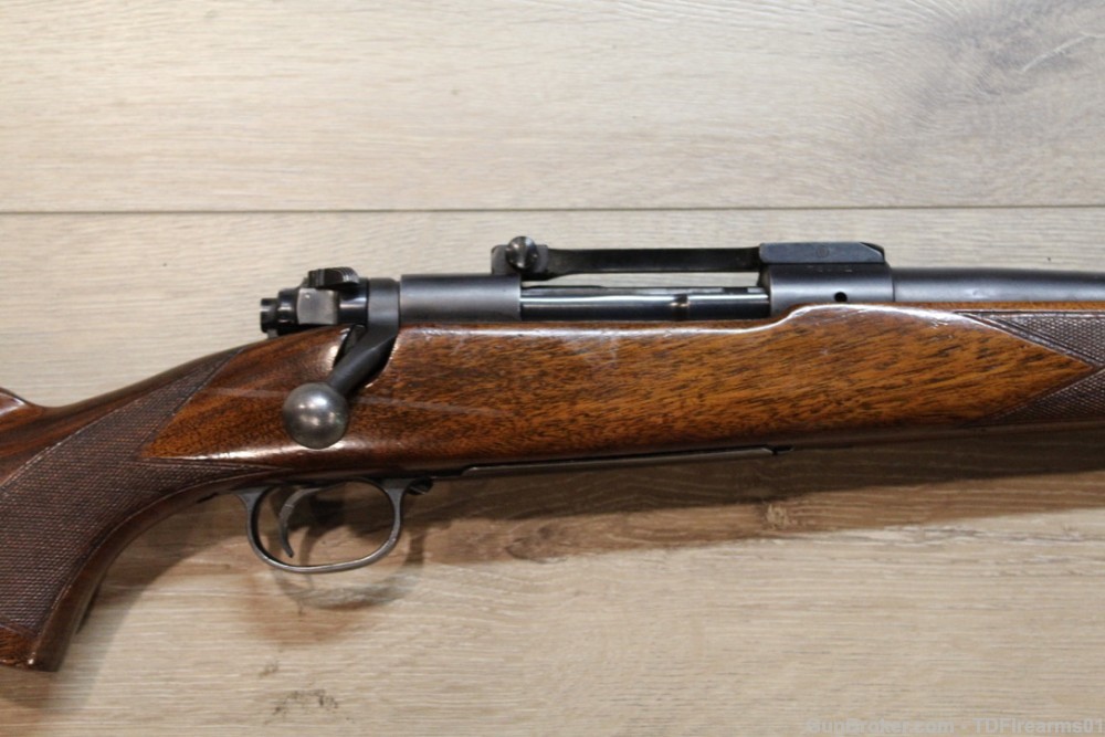 Winchester model 70 pre-64 .220 swift 26" barrel transitional gun mfg 1946-img-3