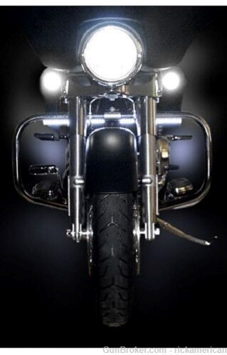 Custom Dynamics  Runners Cool WHITE 9-1/2" 24LEDs for Harley HD-DAY-RUN-W-img-1