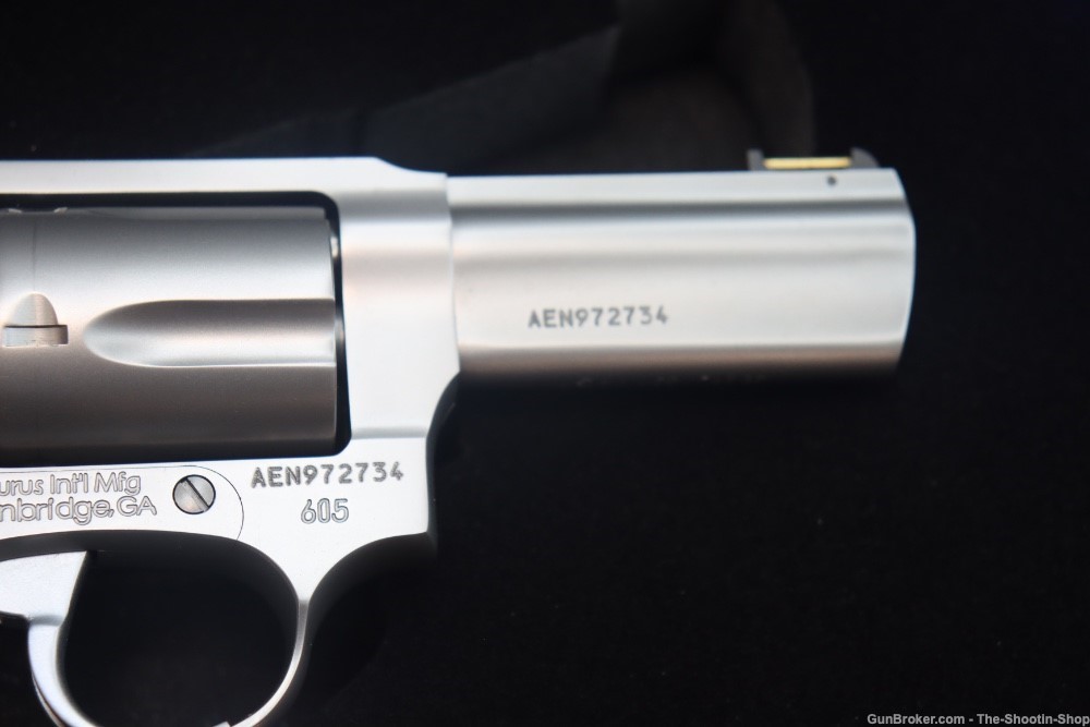Taurus Model 605 EXECUTIVE GRADE Revolver 357MAG 3" Stainless PREMIUM CASE -img-2