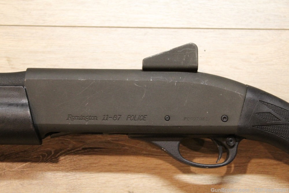 Remington 11-87 Police Pre-ban 12 gauge w/ flashlight & iron sight-img-8