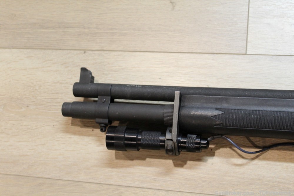 Remington 11-87 Police Pre-ban 12 gauge w/ flashlight & iron sight-img-10
