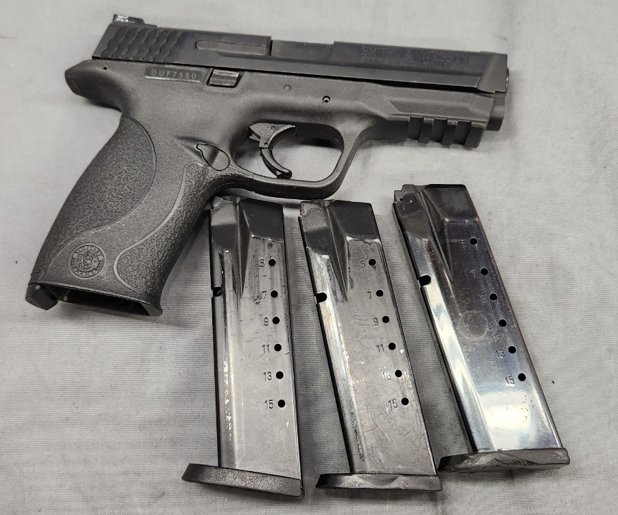 Smith & Wesson M&P40 pistol .40 S&W Brinks 150th anniversary marked-img-22