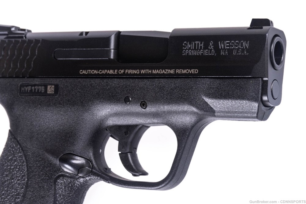 Smith &Wesson M&P Shield .40 3.1" LIKE NEW with NIGHT SIGHTS-img-7