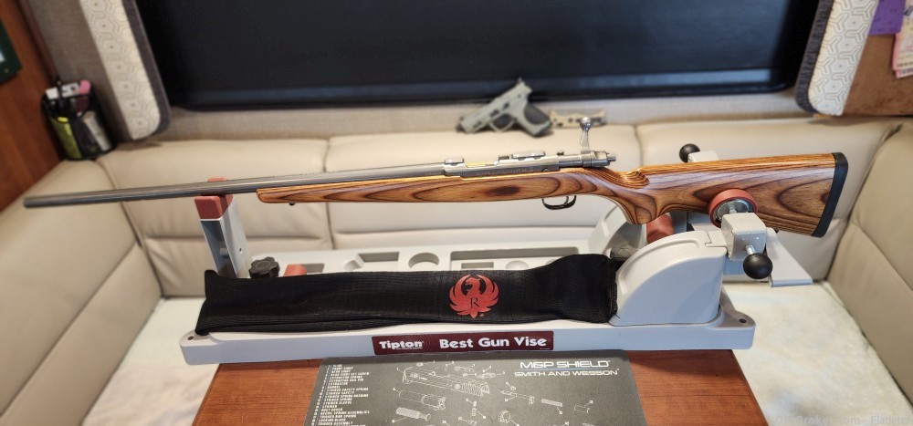Ruger M77/22 WMR-img-0