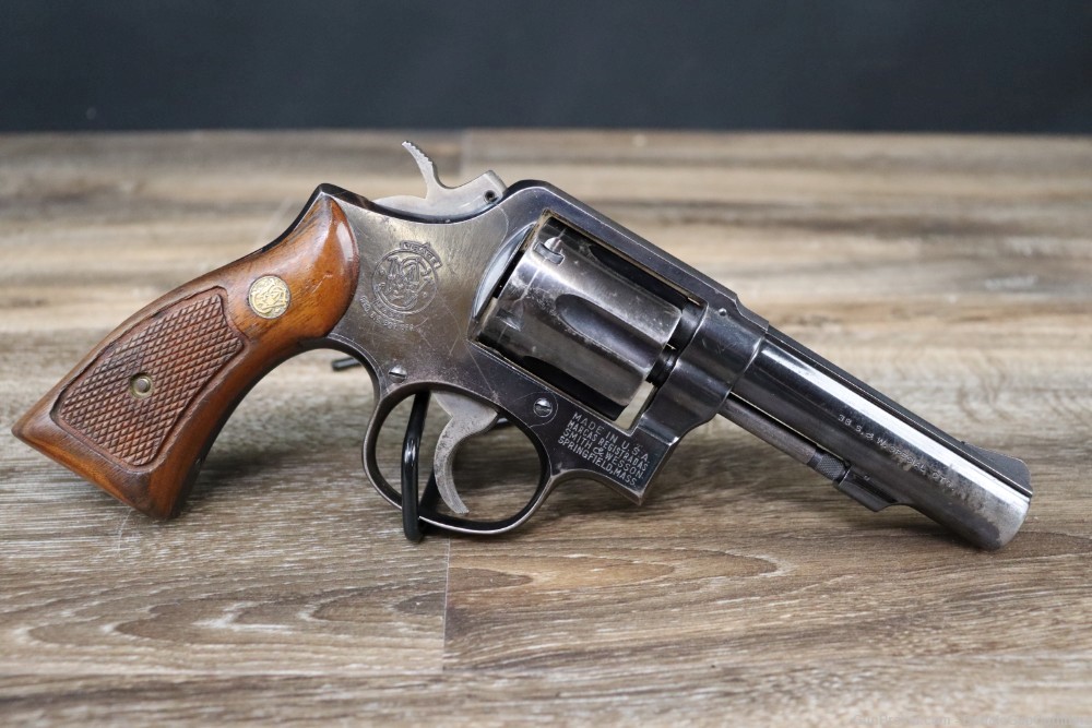 Smith & Wesson 10-6 .38 Spl. Double Action Revolver-img-4