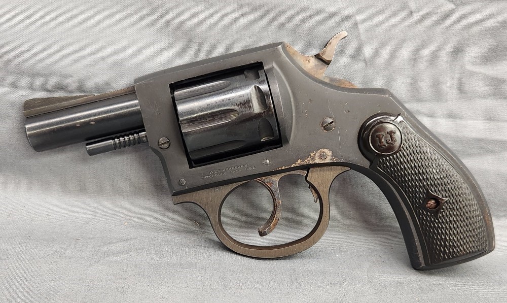 Iver Johnson 22 Magnum revolver 2.25"-img-12
