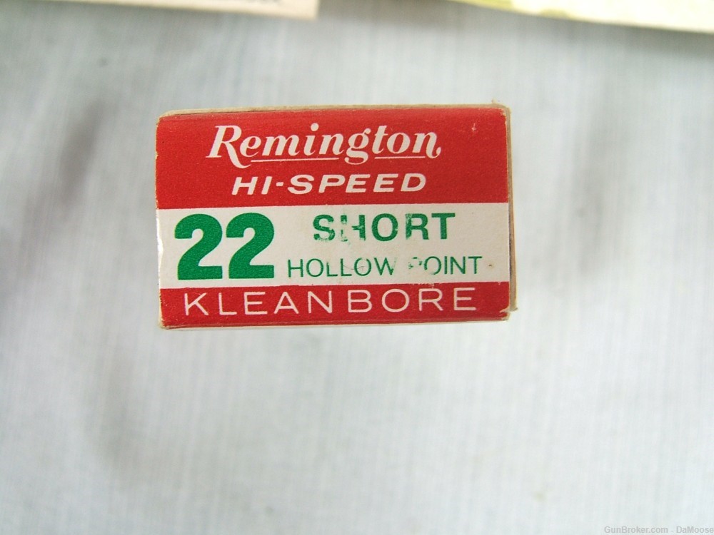 2 Boxes of Remington 22LR & 1 22Short Ammo Collectable-img-2