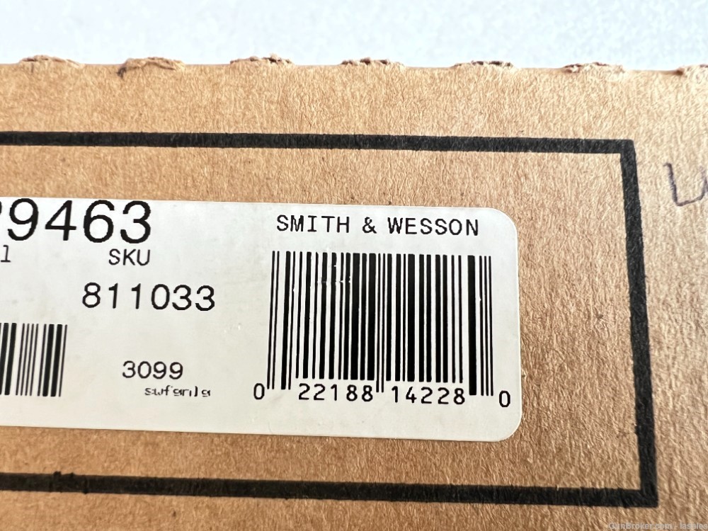 BNIB Smith & Wesson S&W M&P15-22 Semi Auto Rifle 16" 22LR 2xMags-img-9