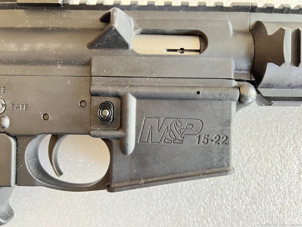 BNIB Smith & Wesson S&W M&P15-22 Semi Auto Rifle 16" 22LR 2xMags-img-2