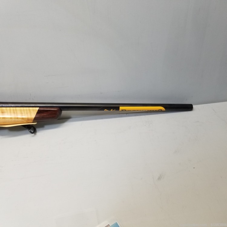 Browning X-Bolt Medallion .270 Win 22" 4rnd Maple Like New!-img-5