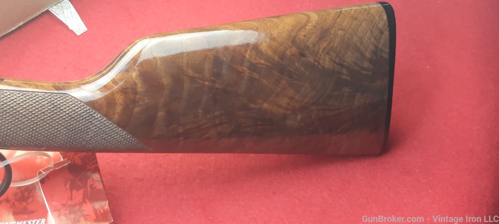 Winchester  9422 High Grade .22lr engraved & stunning wood! NOS! MINT NR-img-12