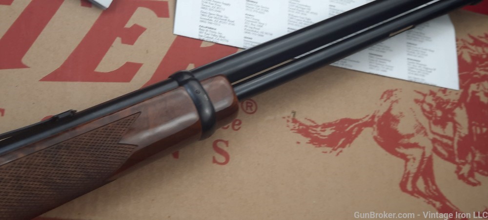 Winchester  9422 High Grade .22lr engraved & stunning wood! NOS! MINT NR-img-27