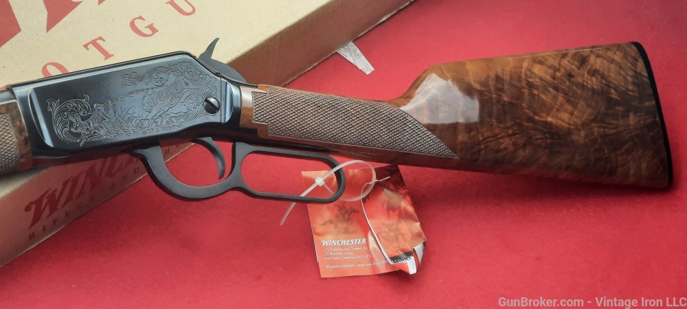 Winchester  9422 High Grade .22lr engraved & stunning wood! NOS! MINT NR-img-13