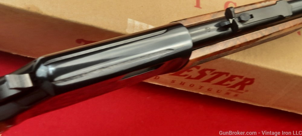 Winchester  9422 High Grade .22lr engraved & stunning wood! NOS! MINT NR-img-33