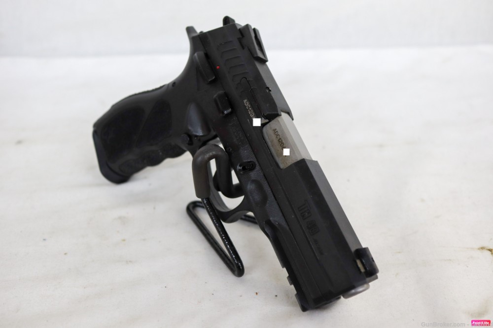 Taurus Model TH40 .40S&W 4.25” Full Size S.Auto Pistol – Black Polymer-img-8