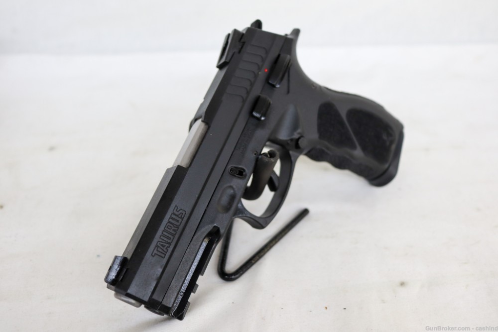 Taurus Model TH40 .40S&W 4.25” Full Size S.Auto Pistol – Black Polymer-img-3