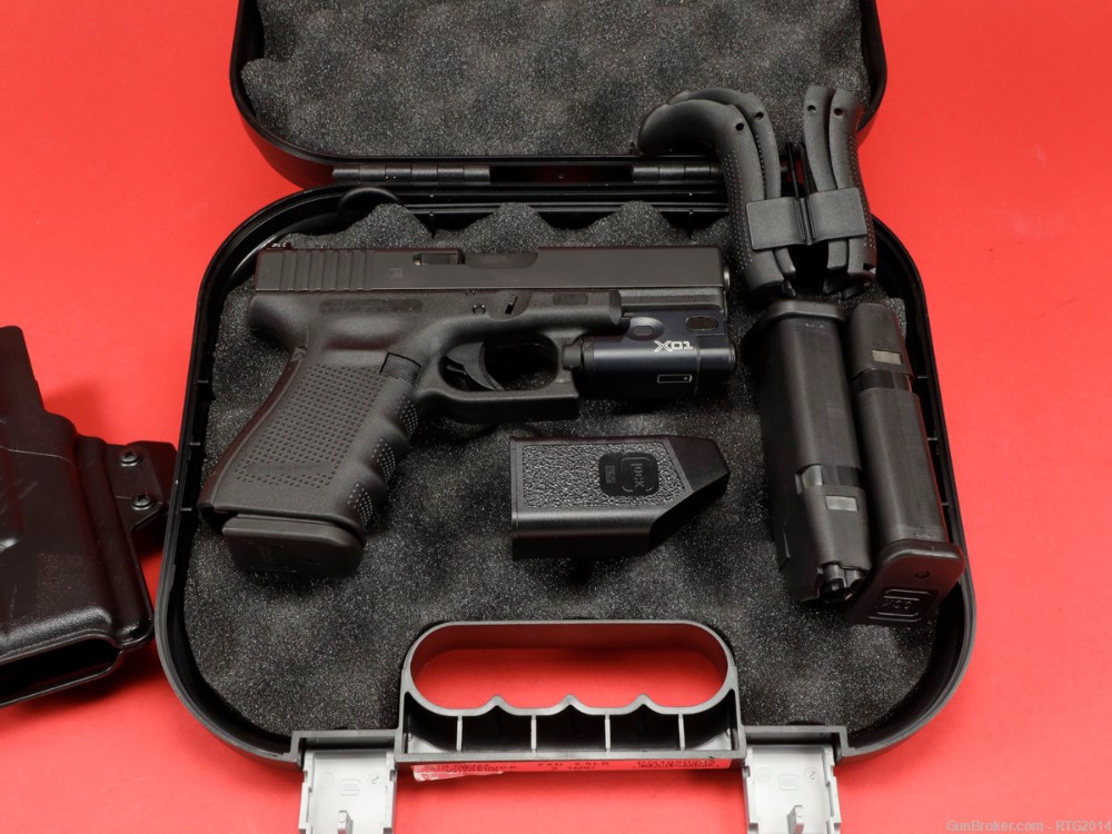 Glock 19 Gen4 Carry Package: Surefire XC1 Trijicon/XS Night Sights Holster-img-6