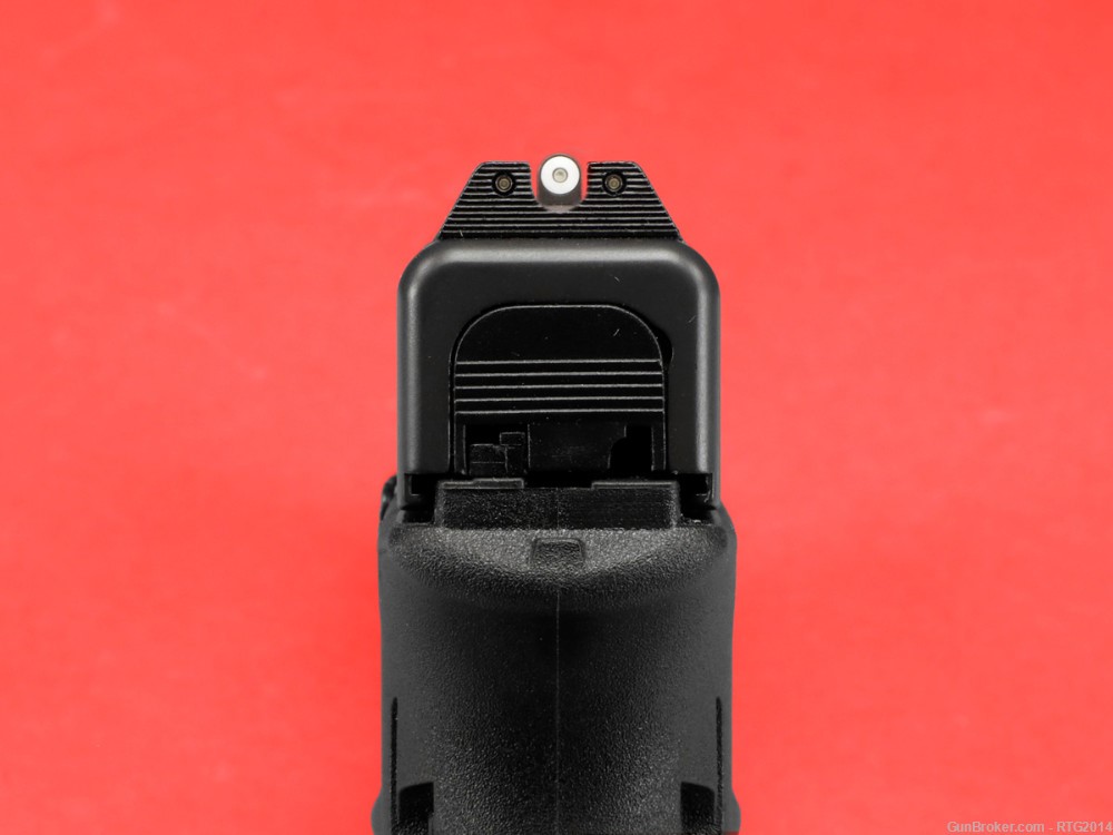 Glock 19 Gen4 Carry Package: Surefire XC1 Trijicon/XS Night Sights Holster-img-3