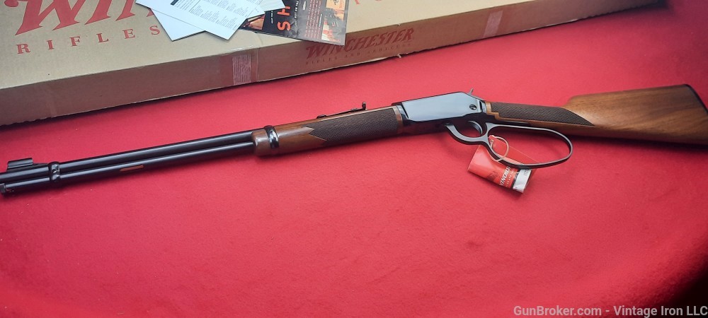 Winchester 9422 Large Loop Lever .22 LR. or short 20.5" barrel NOS NIB! NR-img-3