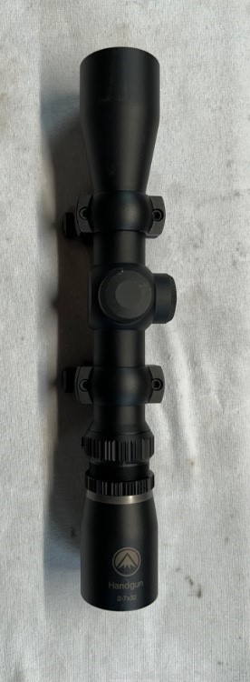 Like new Burris 2-7x32 mm handgun scope (black) with rings-img-1