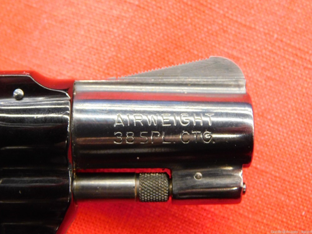 Smith & Wesson Airweight 37 5 Shot Revolver .38 Special-img-24