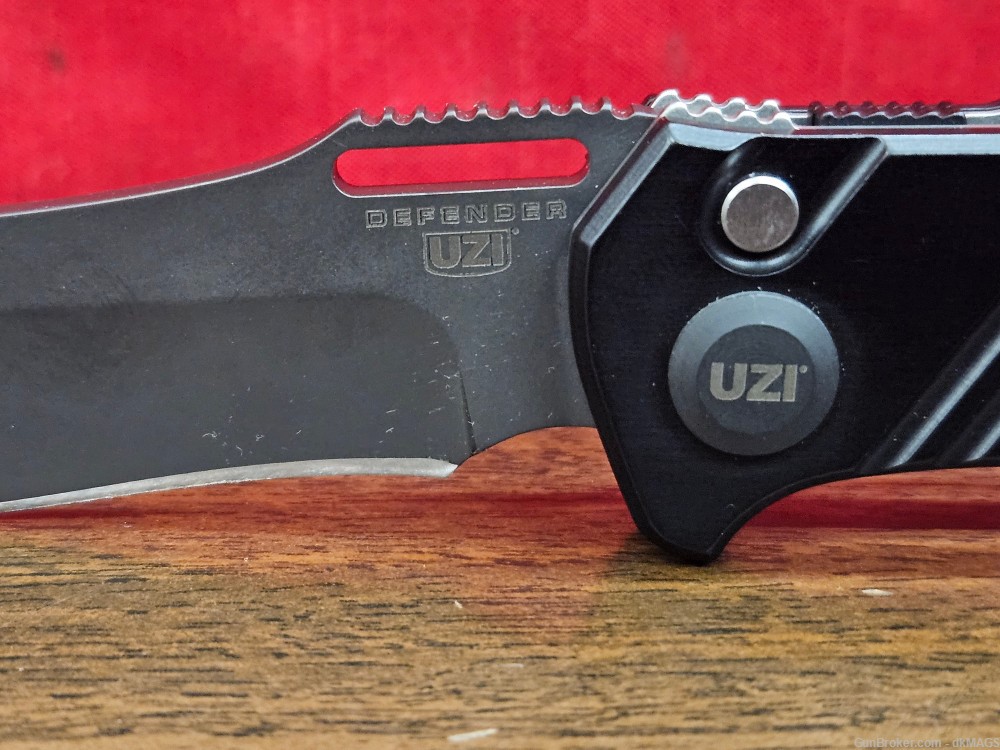 Lot of 3 Auto Knives Benchmade Uzi Wilson Tactical -img-11