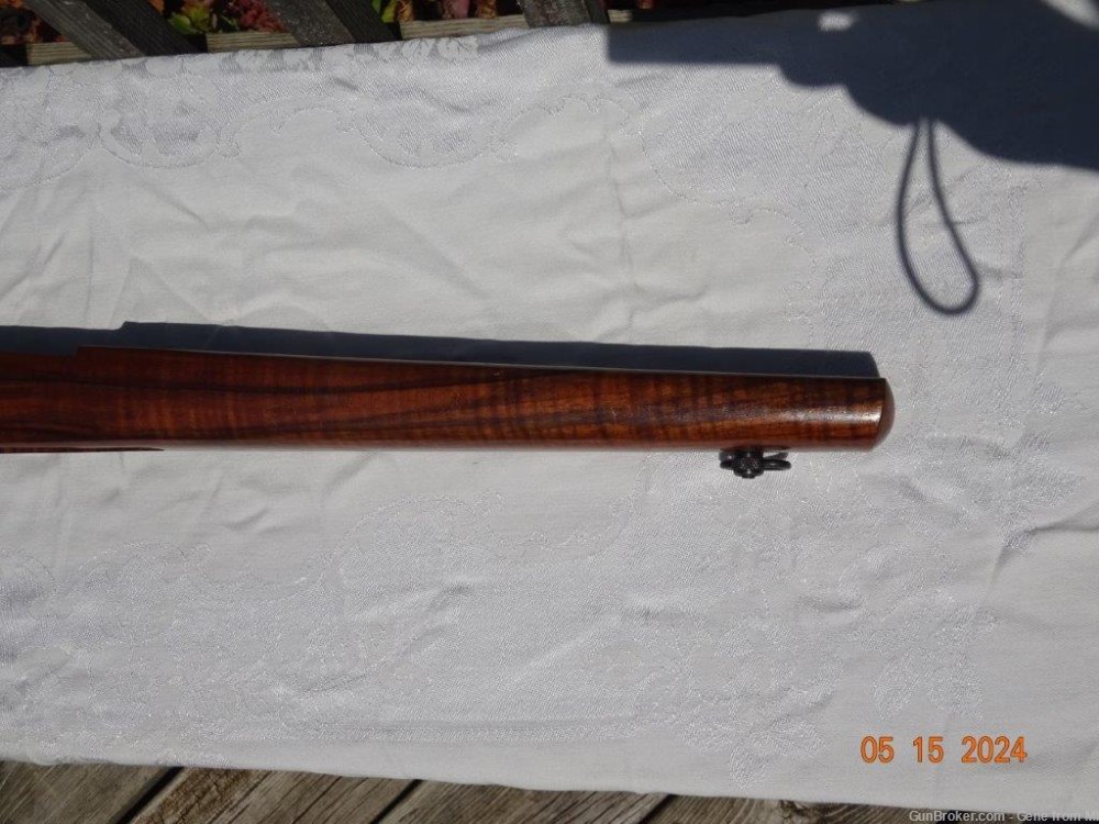 Mauser 98 Walnut Stock, Beautiful wood-img-4