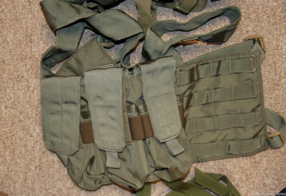 Tactical Webgear Bulk Buy Mag Pouches Chest Rigs Hydration All New -img-2
