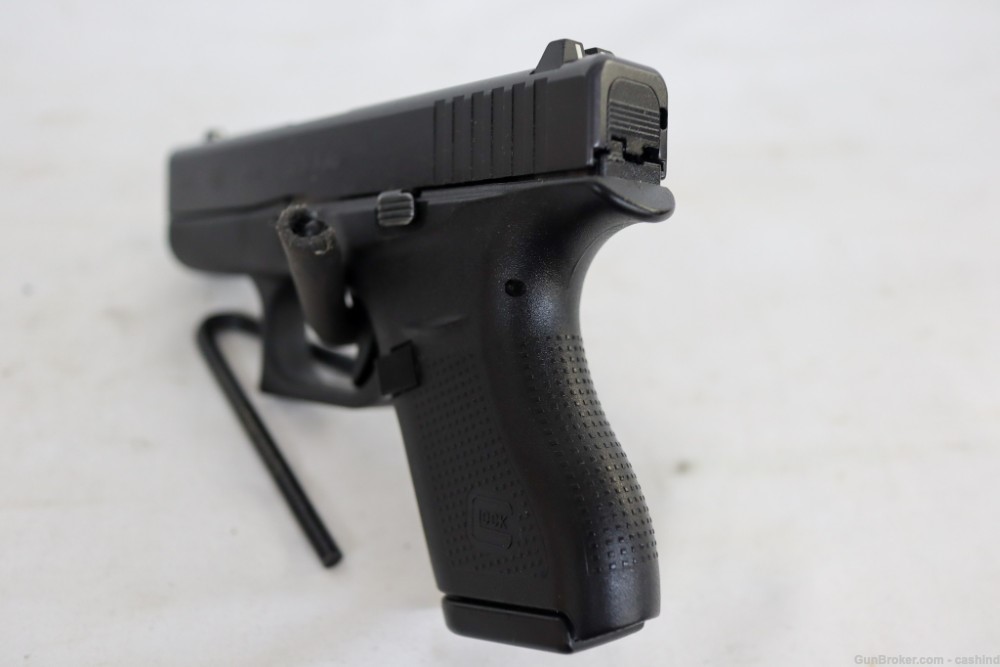 Glock Model 42 .380ACP 3.25” S.Auto Subcompact Pistol – Black Polymer -img-9