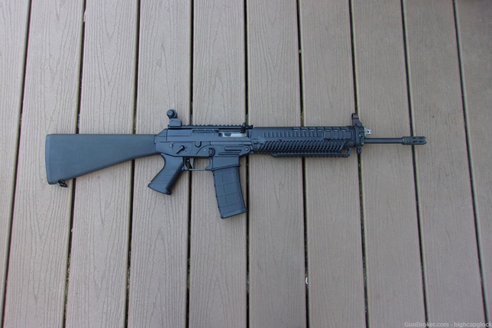 Sig Sauer SCM 5.56 Semi Auto 16" Rifle VERY NICE Must See 5.56 NATO $1START-img-1