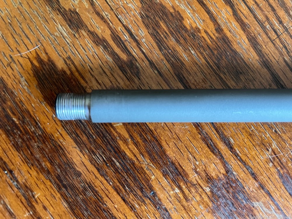 300 RCM barrel Ruger OEM threaded to take 5/8x24 adapter -img-1